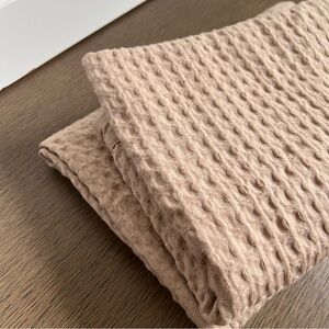 Bedsure Set (2) Waffle Knit 100% Cotton Neutral Tan Pillowcases